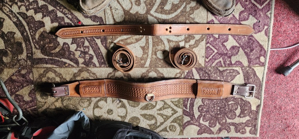 Back Cinch Strap With Two Straps