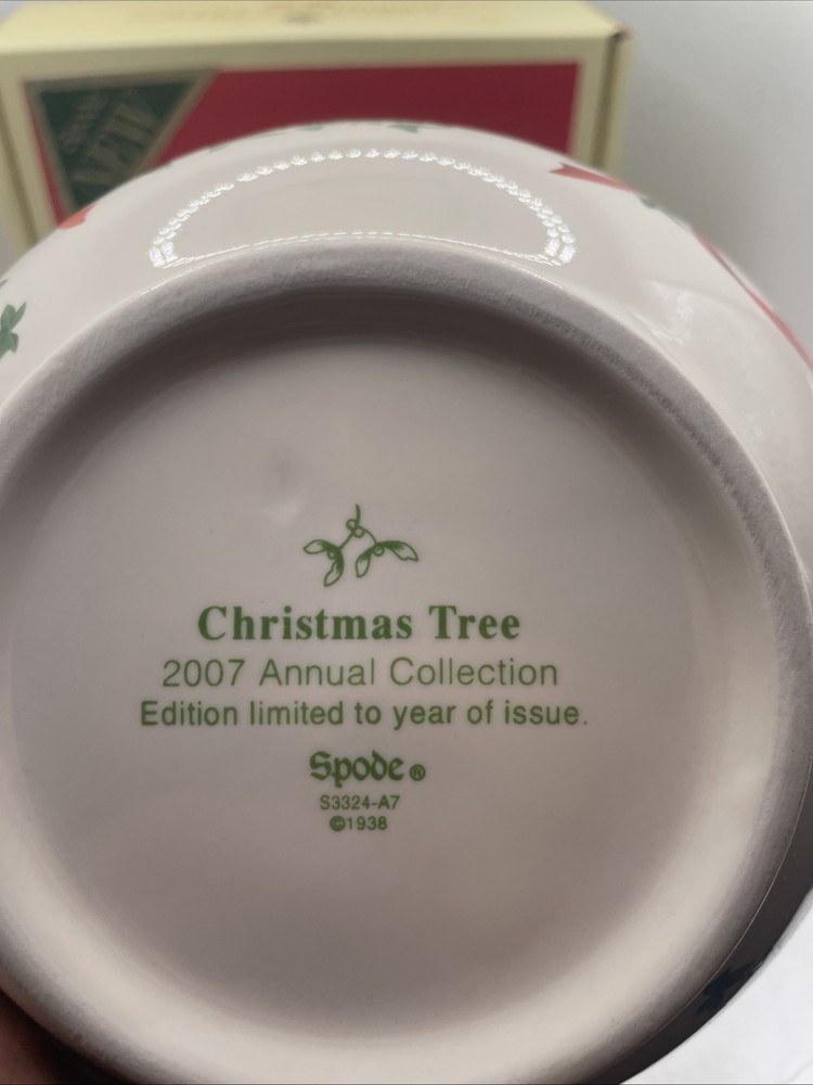 Spode CHRISTMAS TREE 2007 ANNUAL COLLECTION 6" BOWL