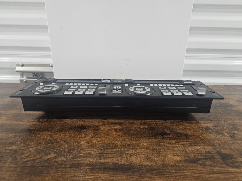 Numark DVD-01 Dual DVD/CD Player