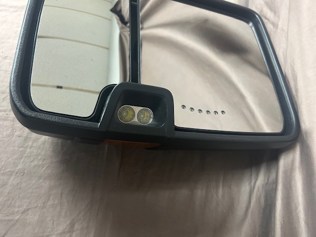 OEM, SIDE MIRROR ASSEMBLY, RH PASSENGER, BLACK, 2019-2025 CHEVY 4500/5500/6500