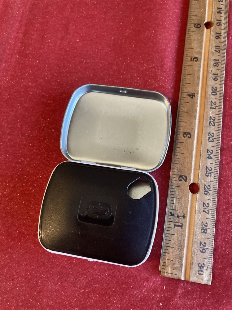 Kickin’ Breath Mints Tin Only