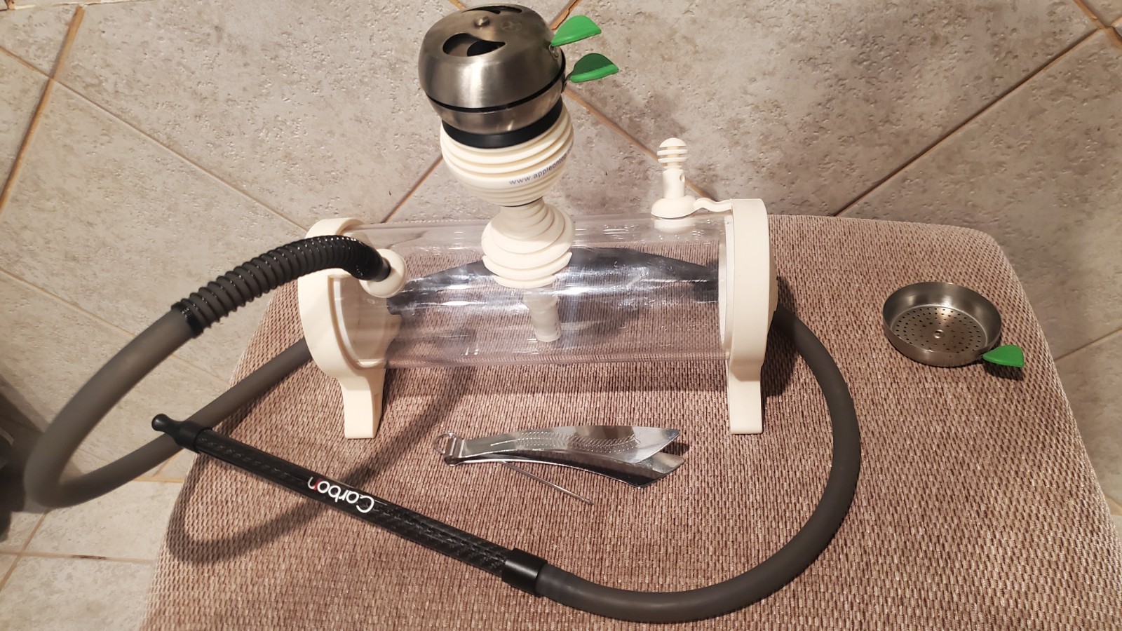 Apple on Top AoT White Hookah Horizontal -Easy to Clean and Use