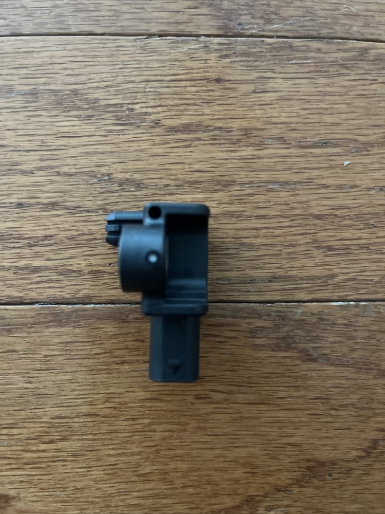 2020 2013 BMW 230i side impact sensor￼
