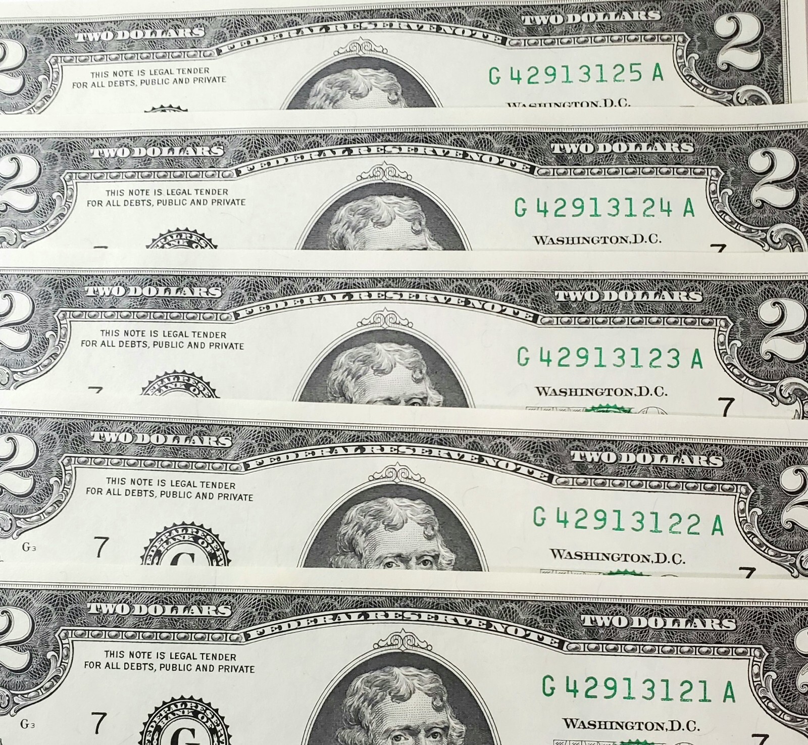 🍀🍀Lot of 5 LUCKY Uncirculated/Sequential Two Dollar Bills New Crisp 🍀🍀