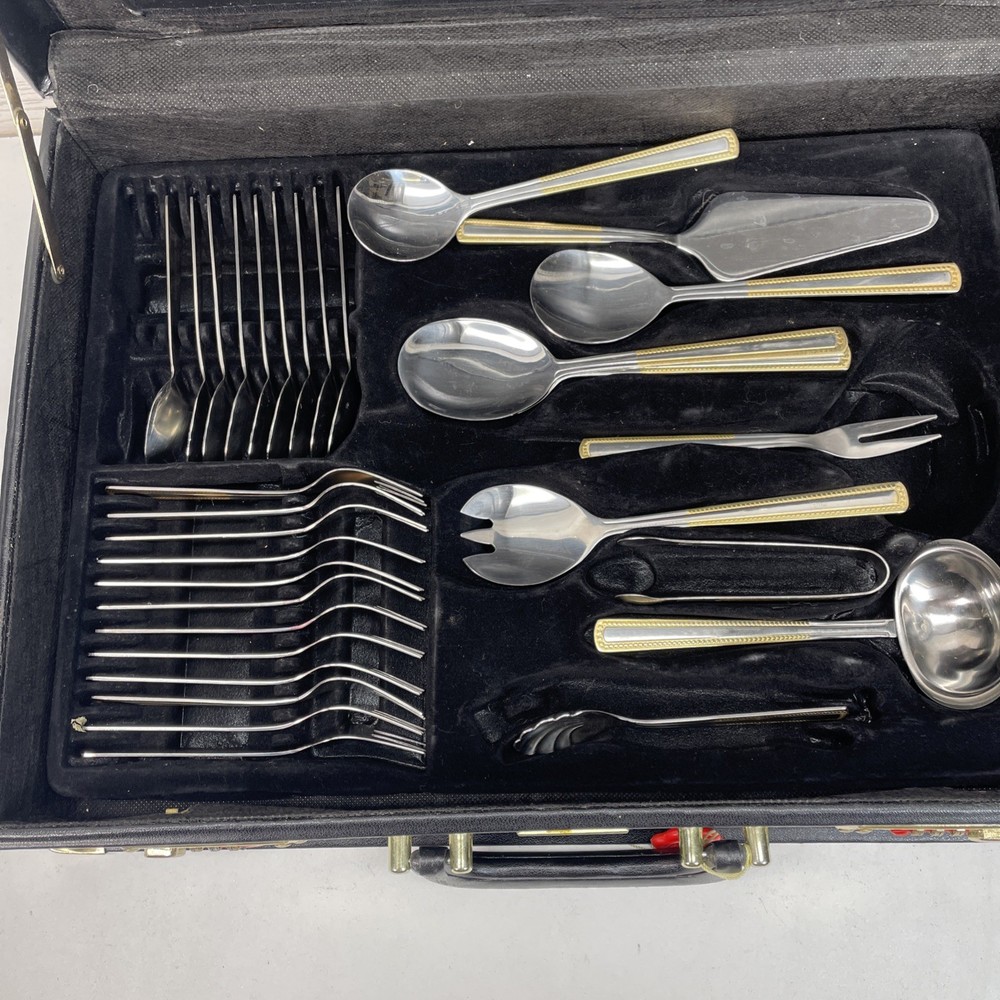Solingen Silverware Germany 18/10 66 Piece Dinnerware Plus Case Incomplete