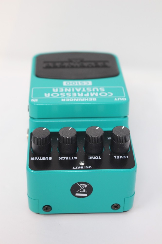 Behringer CS100 Compressor Sustainer Guitar Effects Pedal
