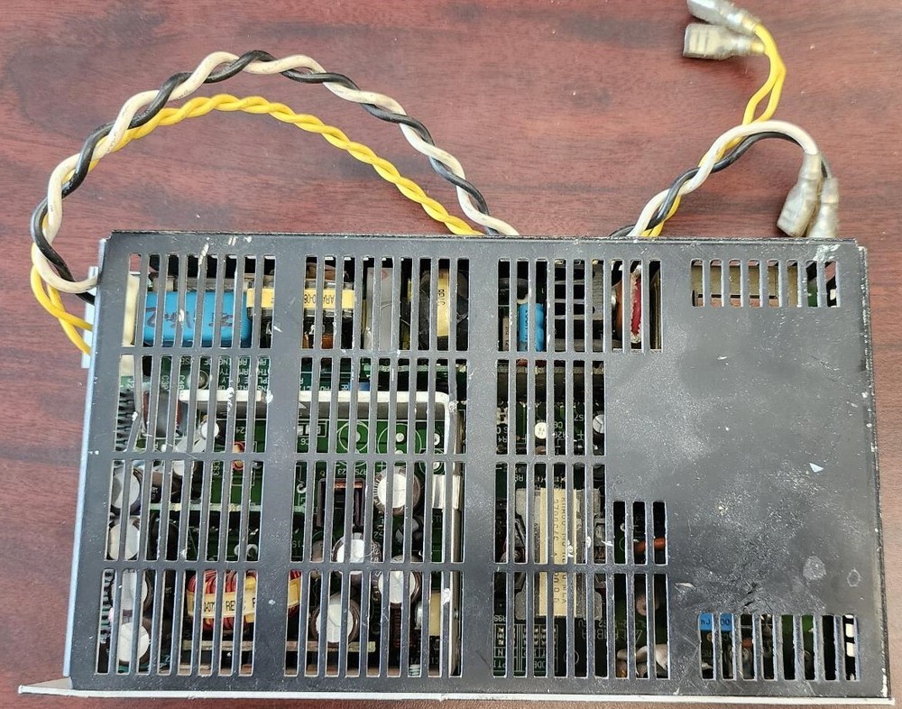 LAMBDA SVPT115-2 Rev.C Industrial Power Supply Used