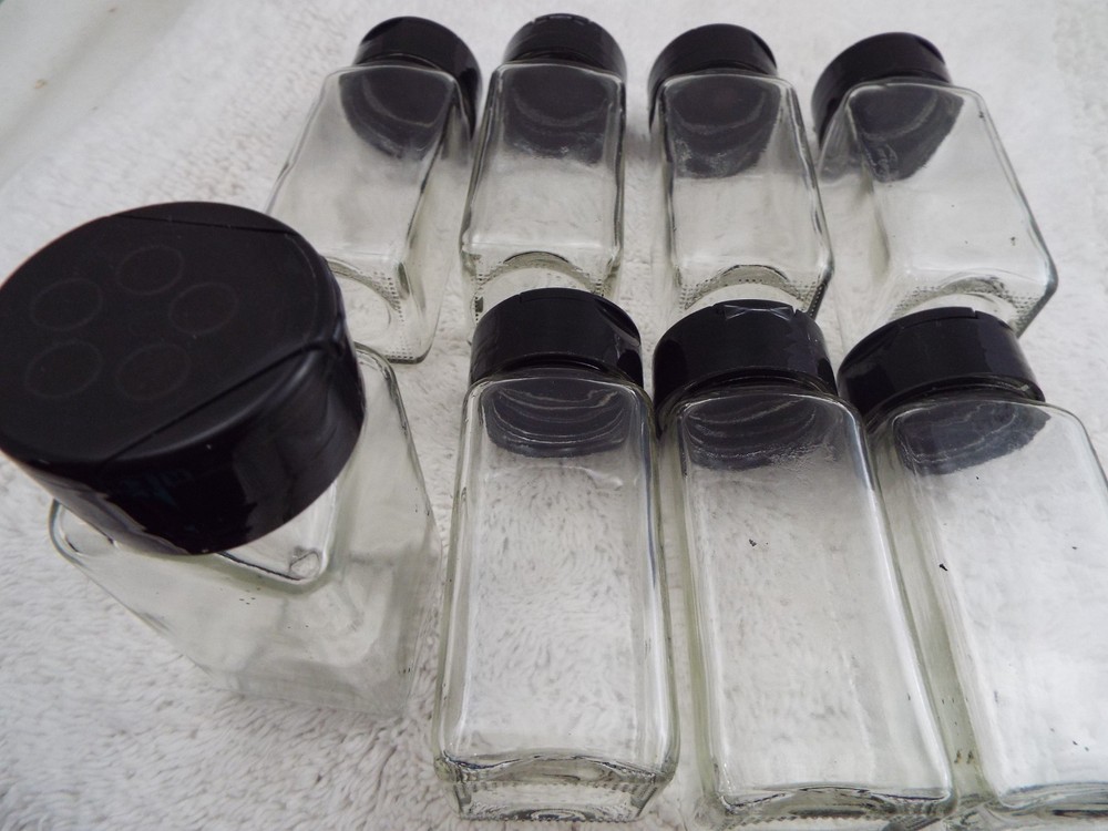 8 Clear Spice Jars