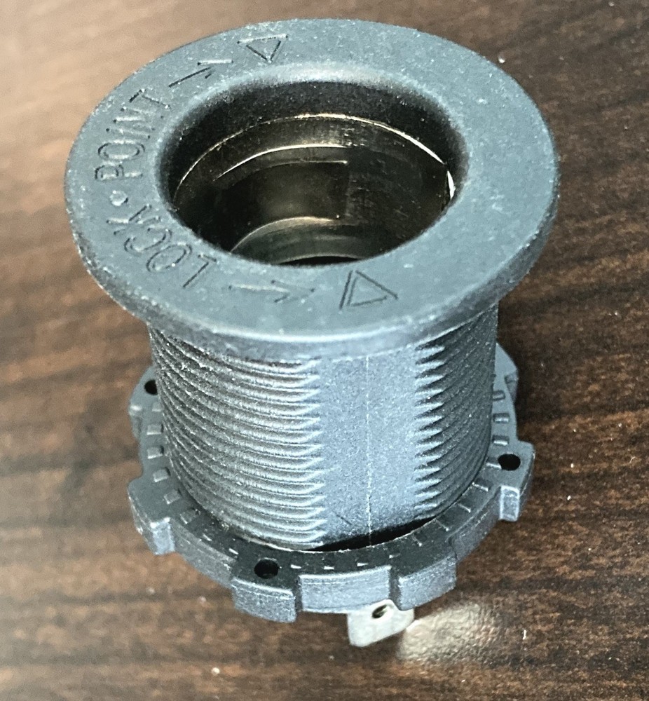 12-24 VOLT PANEL MOUNT AUTO LIGHTER SOCKET - EXCELLENT SELDOM USED CONDITION!