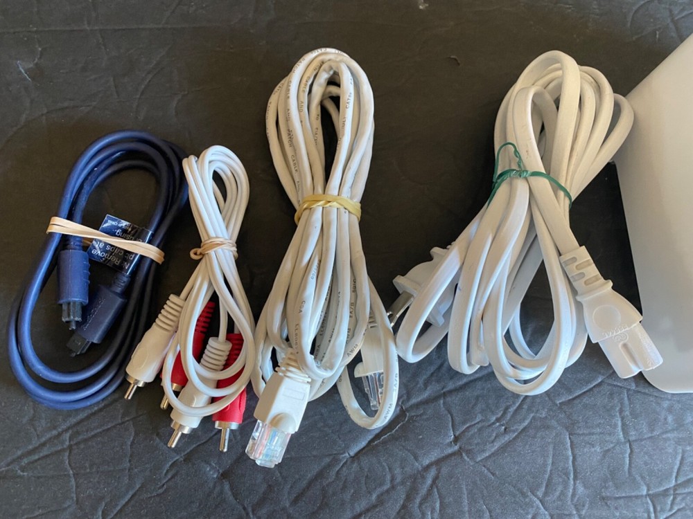 Sonos Connect Digital Media Streamer With Cables