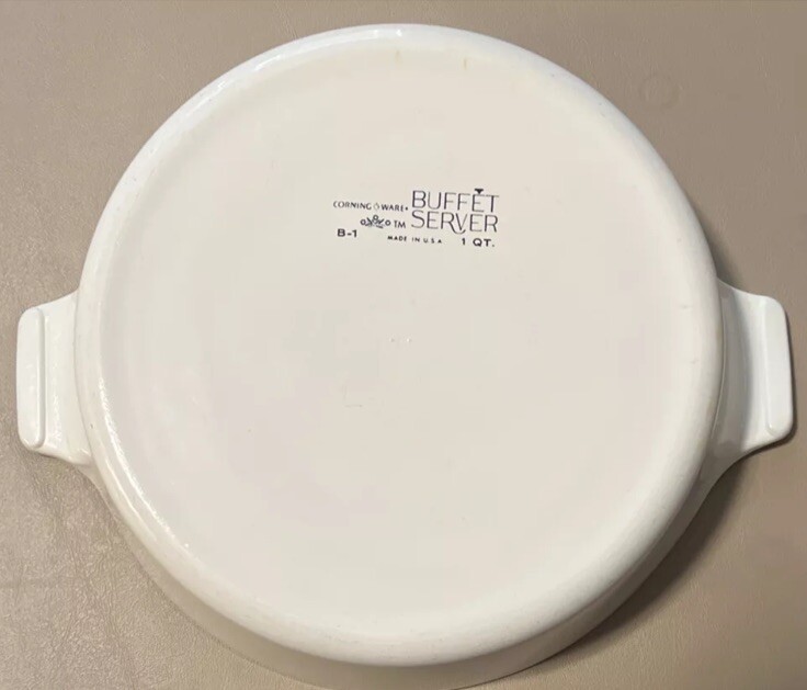CorningWare Buffet Server 1 Qt. B-1 White Round Vintage 1960's
