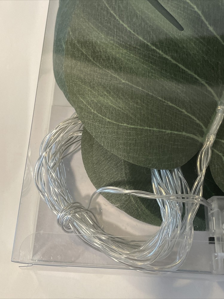 8 Tropical 7” Leaf String Lights 6.5 Ft. New