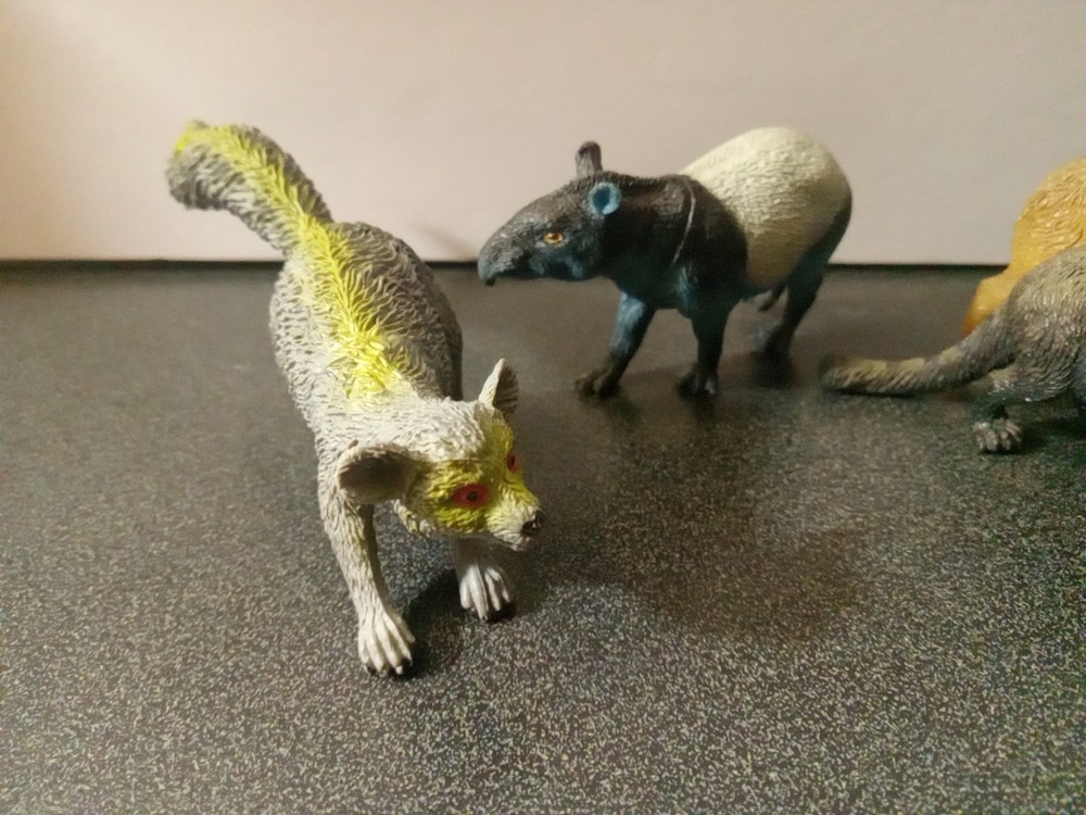 Animal Toy Lot