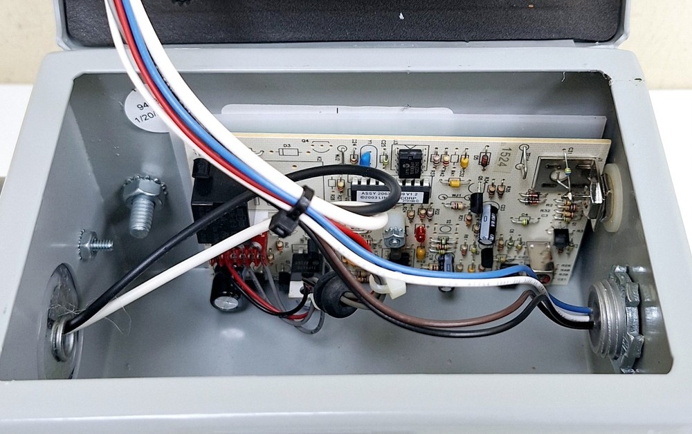 CMH Industries 1663-4CRVA / 1663-4F Qas Andon Call Switch