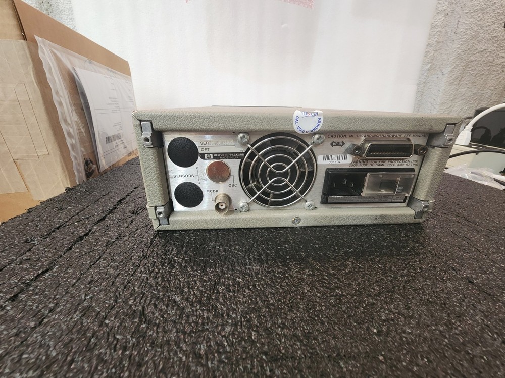 HP/Agilent 438A Power Meter Unit B