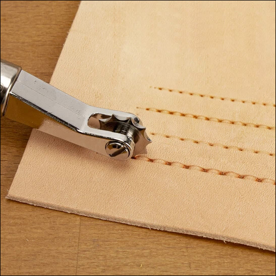 Spacer/Overstitch & Embossing Wheel Handle 8091-21