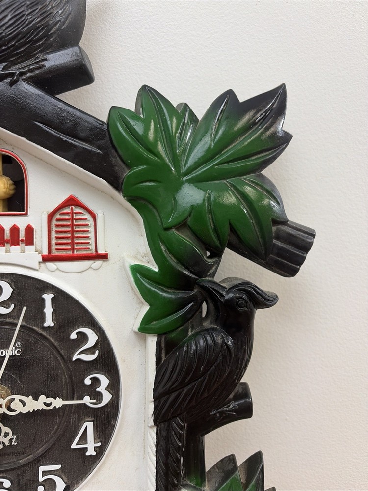 Vintage Telesonic Plastic Cuckoo Clock Works! Read