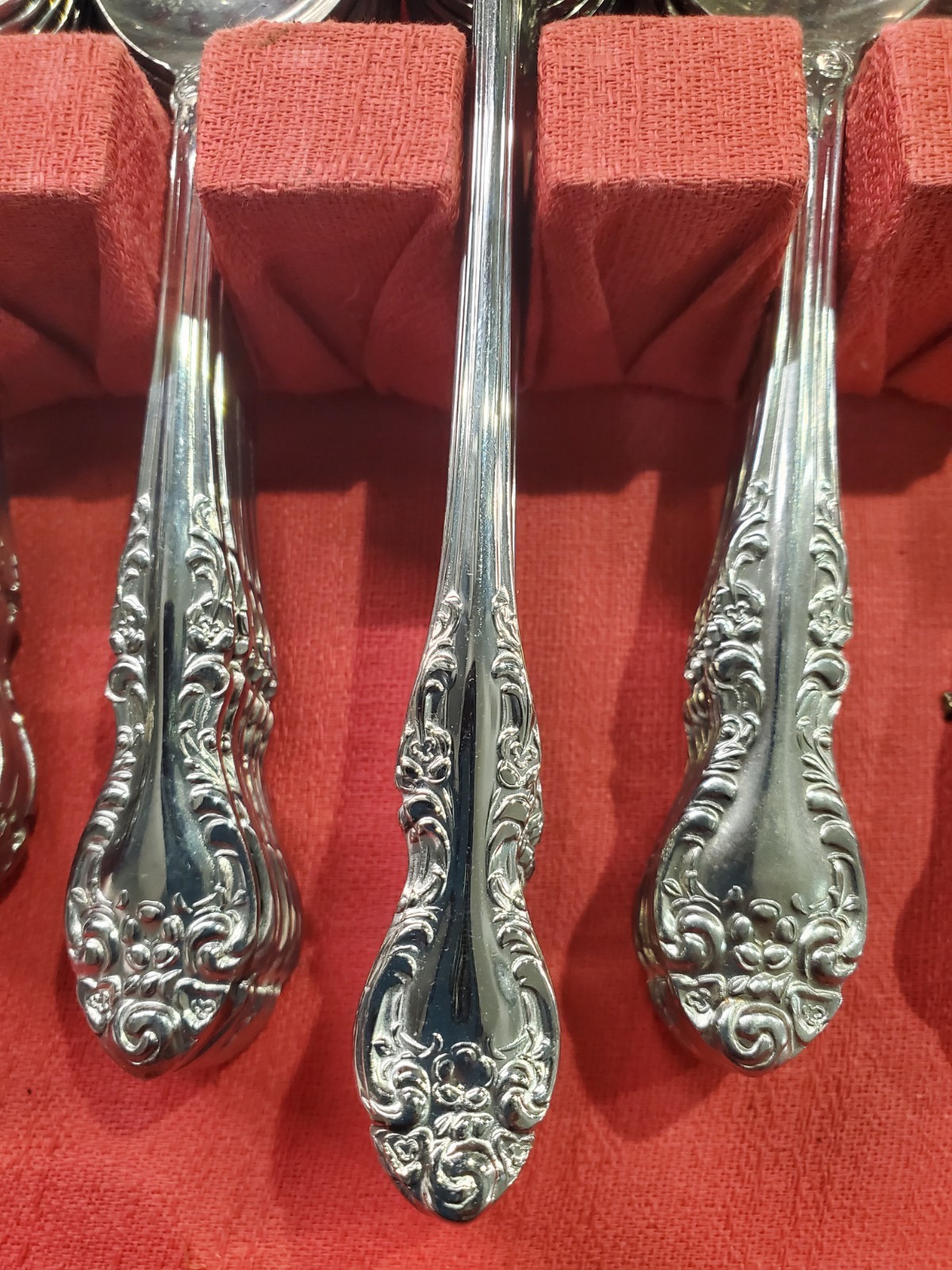 74 pc. Vintage Delco Rosewood Stainless Steel Silverware (Japan)