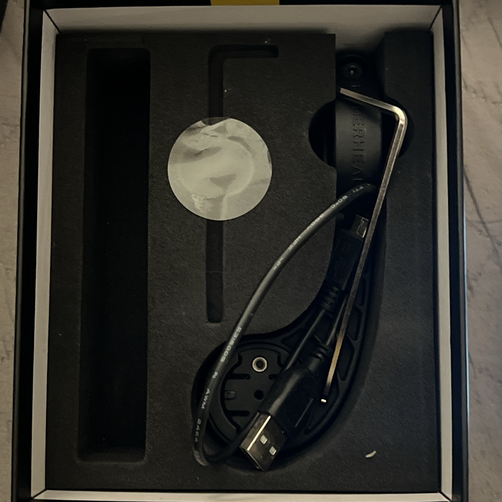 Hammerhead KAROO 1 Cycle GPS Computer!! FREE SHIPPING!!