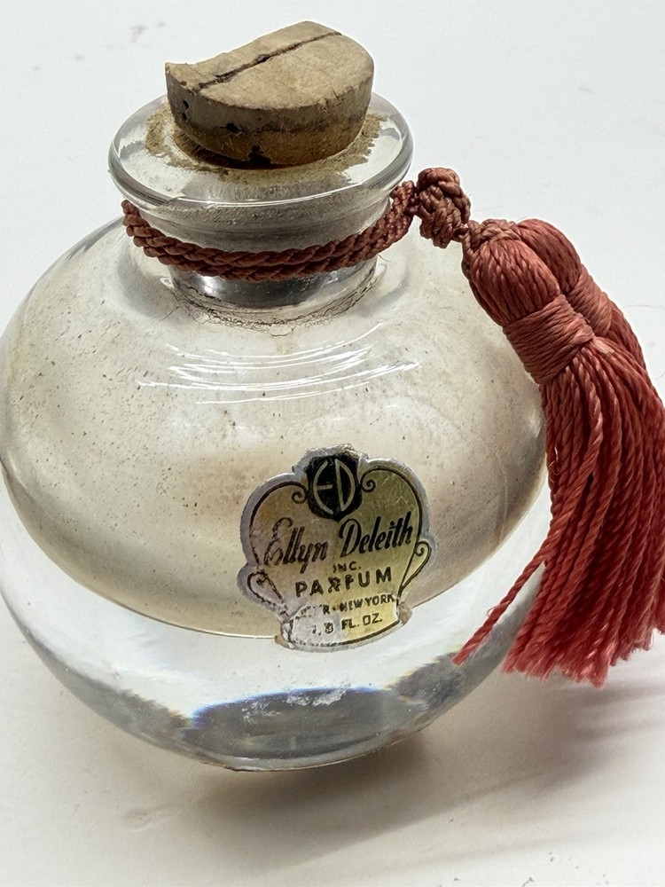 Ellyn Deleith Parfum Crystal Bottle