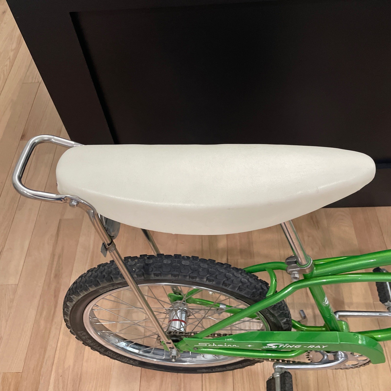 Schwinn Stingray 1963 1/2 Flamboyant Lime Green Solo Polo (Beautiful)