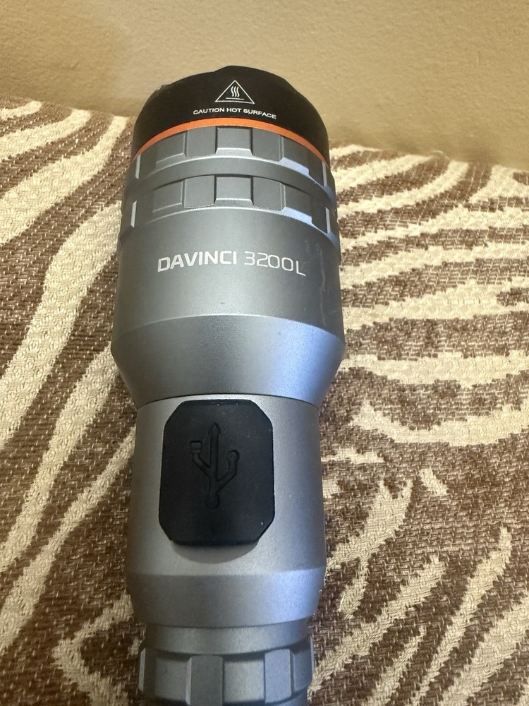 Davinci 3200 Lumen LED Gray Rechargeable Handheld Flashlight