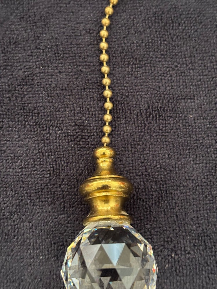 Glass and Metal Fan Light Pull