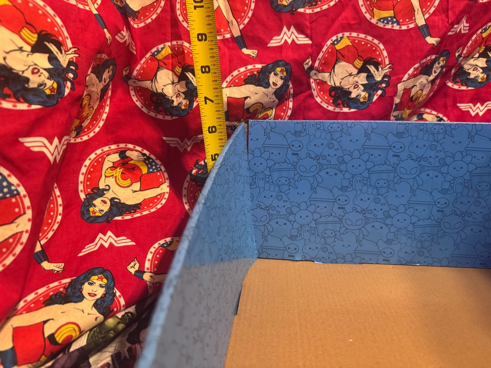 JAZWARES BUMBUMZ SCHITTS CREEK STORE DISPLAY BOX FOR COLLECTIBLES RARE NEW