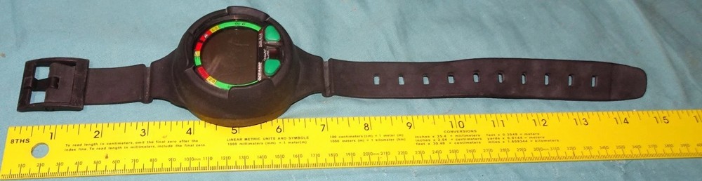 Oceanic Data Plus 2 Air & Nitrox Puck Module Scuba Dive Computer & wrist boot