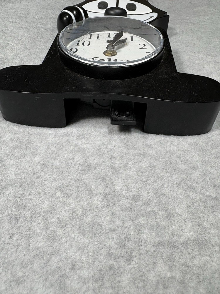 Felix the cat Wall Clock Tested & Works! Missing Tail Flawed