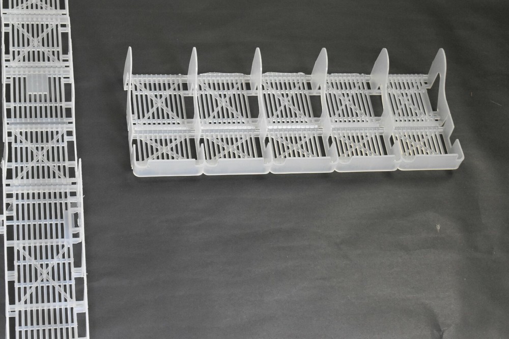 Display Technologies MISC LOT OF DEEP SHELF GLIDES