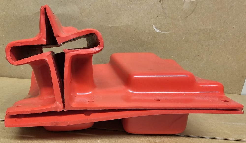 Powell 1370B Insulation Bus Boot Red