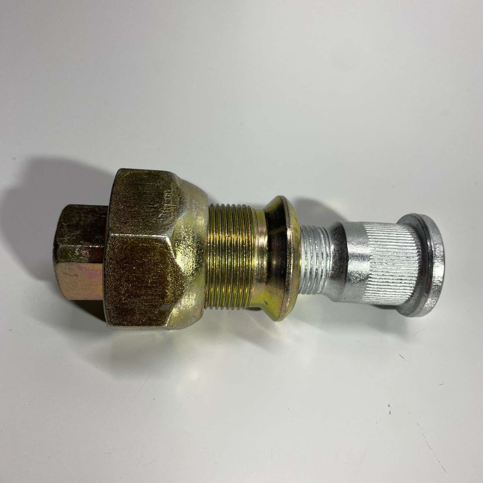 Wheel Nut + Stud Kit Rear Left Right 12Pcs ISUZU NPR NQR NPR-HD NRR 8971476142