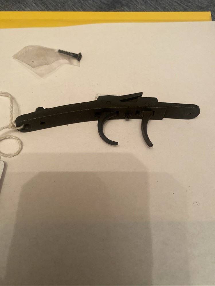 Thompson Center Arms Hawkins Muzzleloader Double Trigger Assembly And Screw