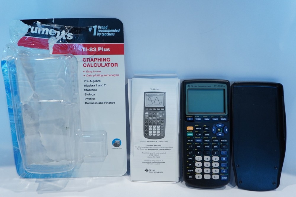 Texas Instruments TI-83 Plus Graphing Calculator AMAZING CONDITION Complete a11