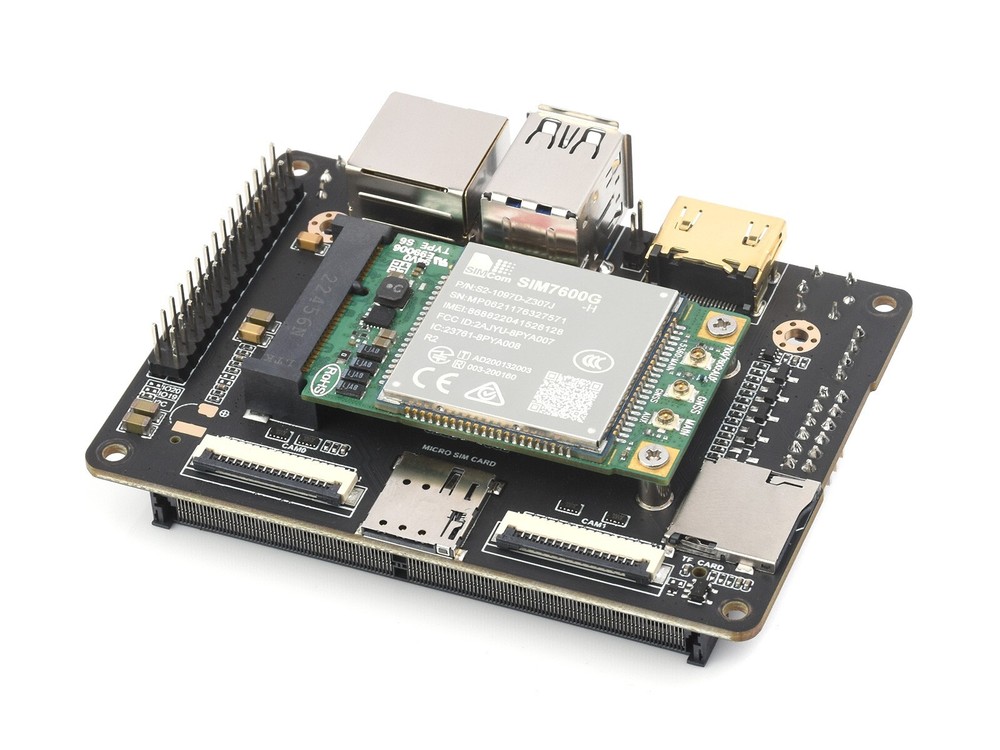 Waveshare Mini-Computer Based on Jetson Nano Module Onboard Multiple Peripheral