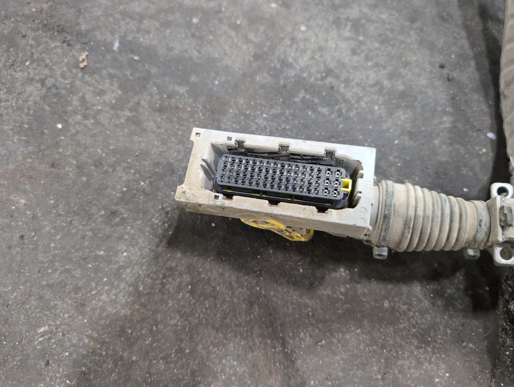 Peterbilt 579 Wiring Harness, Cab - Used