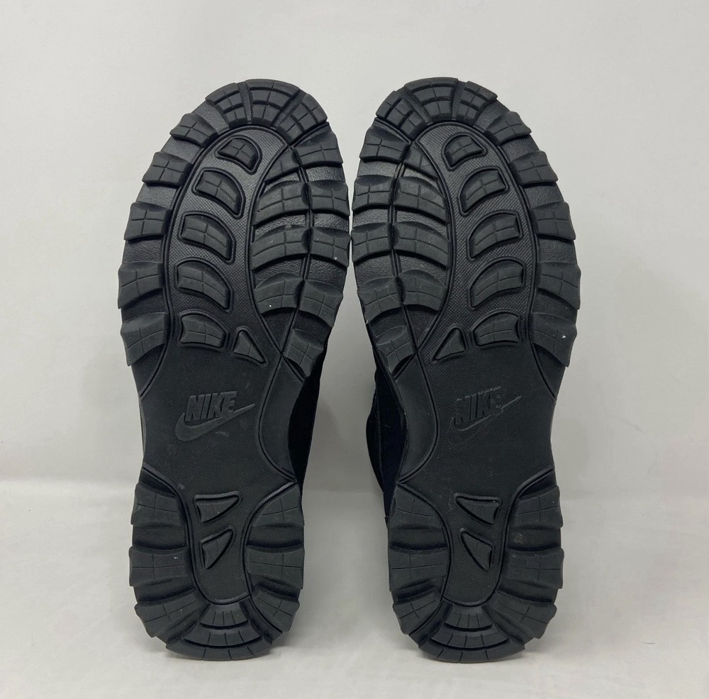 Nike Manoadome Black Sneaker Boots, Size 10 844358-003