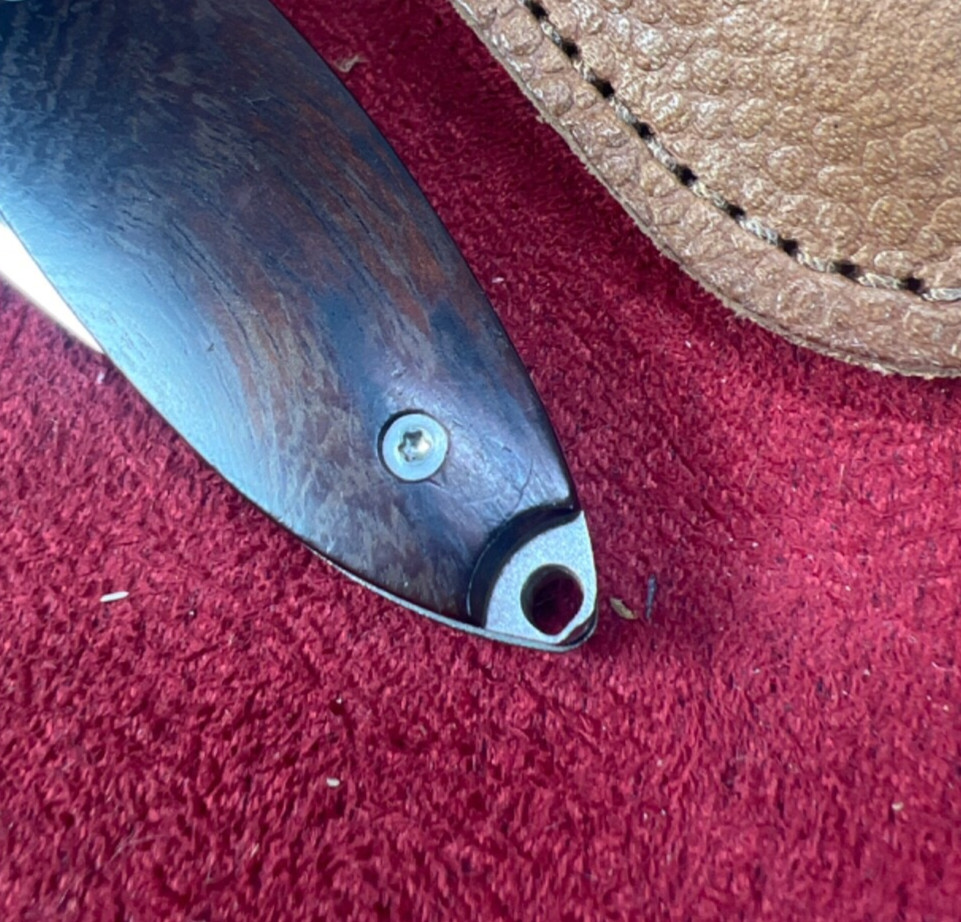 William Henry B5 Monarch Button Lock With ClipCase Sheath