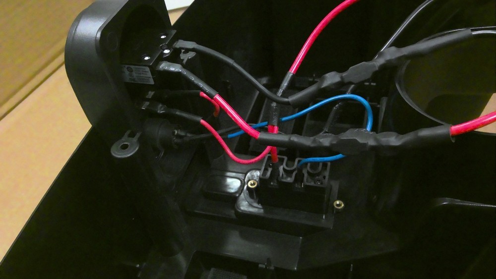 Golden Buzz Around XR battery box