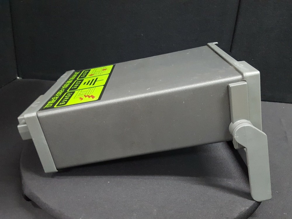 Fluke 2620A: Hydra Data Acquisition Unit Low Batt Error 6 - As-Is (9506)