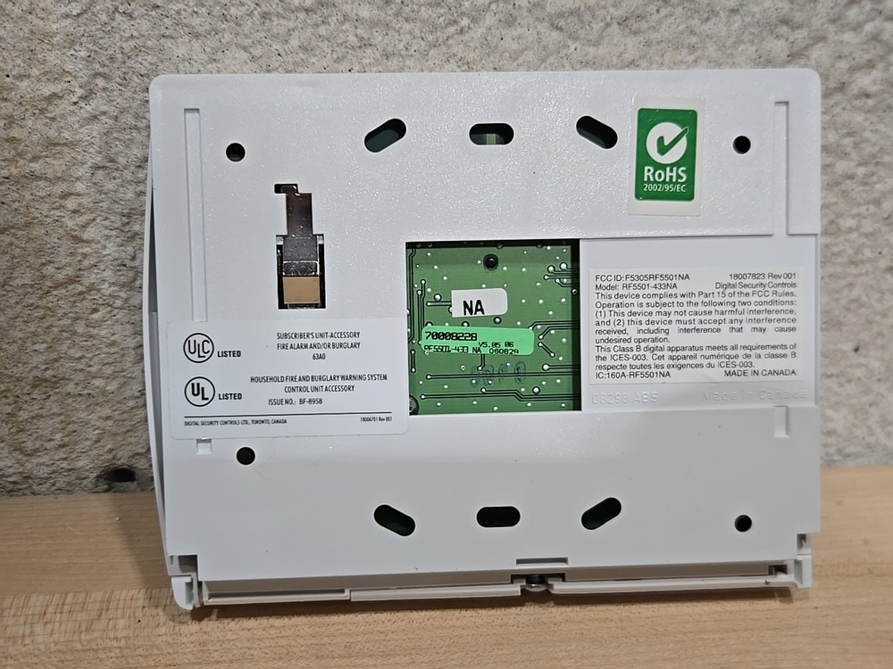 DSC RF5501-433NA Powerseries Fixed Message Keypad and Wireless Receiver