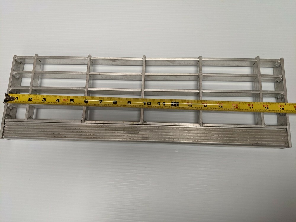 Dynasys APU Front Step New