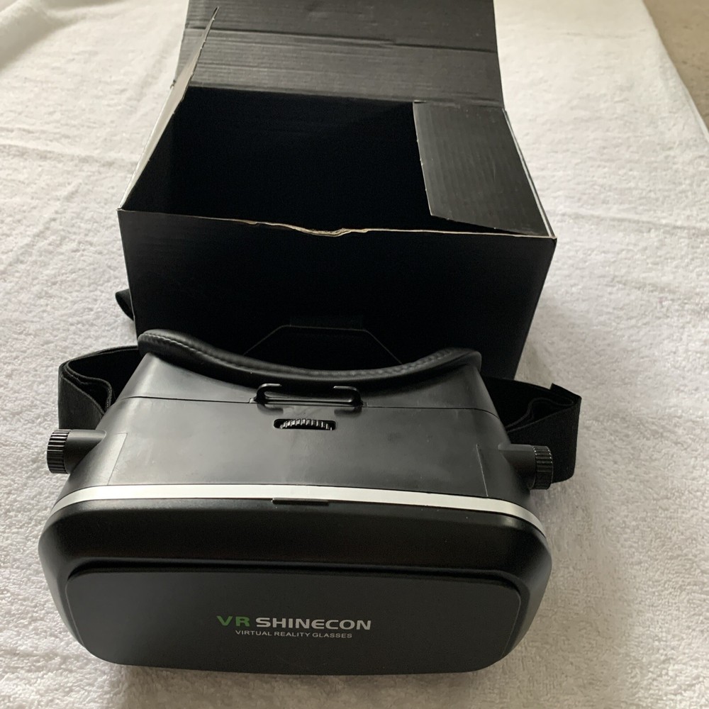 VR Shinecon Virtual Reality  Headset In Box Not Tested.