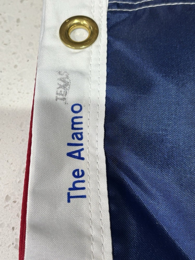 Authentic Texas Flag Flew Over Alamo 2010 Certificate Of Authentication