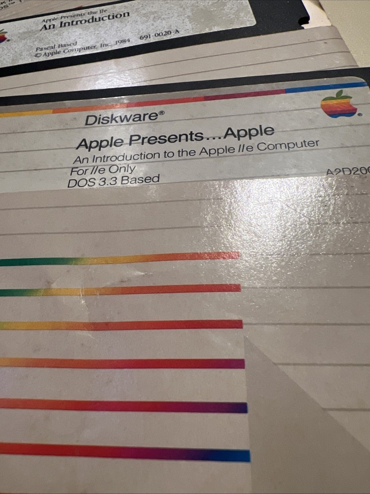 Apple II Software : Apple Diskware - Imagewriter Tool Kit, Apple Presents IIe