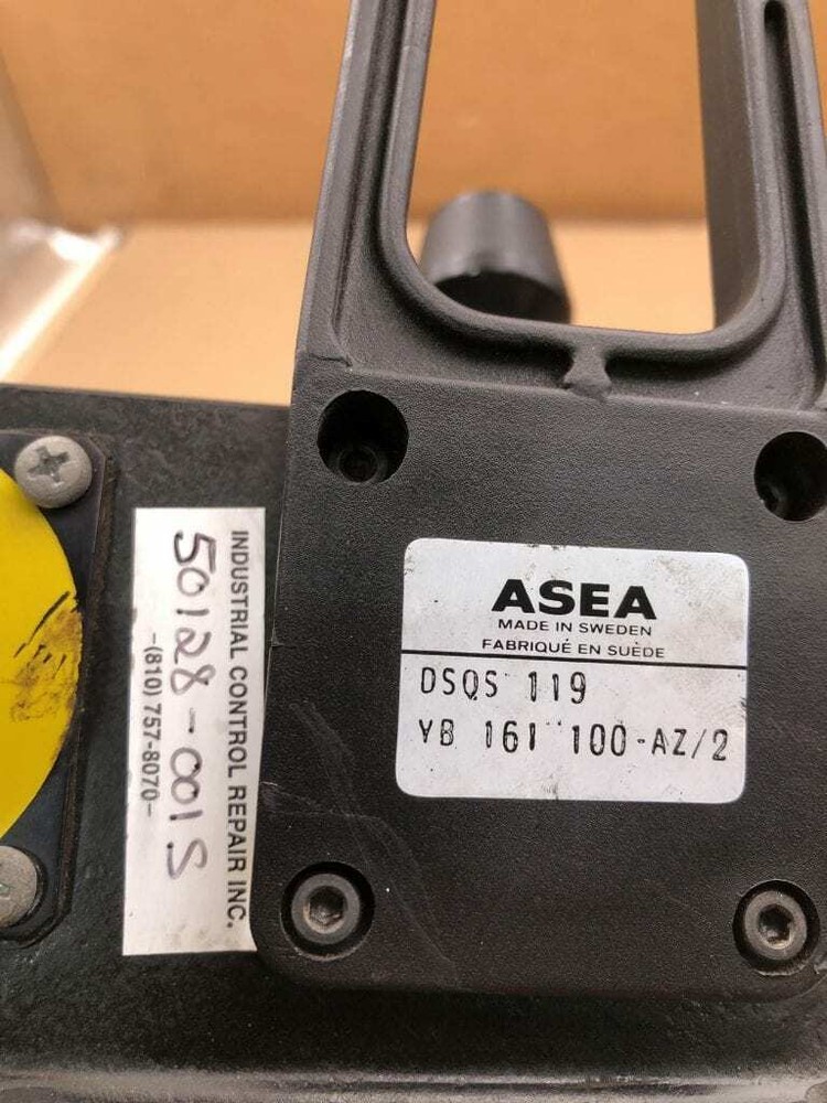 ASEA DSQS 119 Robotic Teach Pendant / Controller