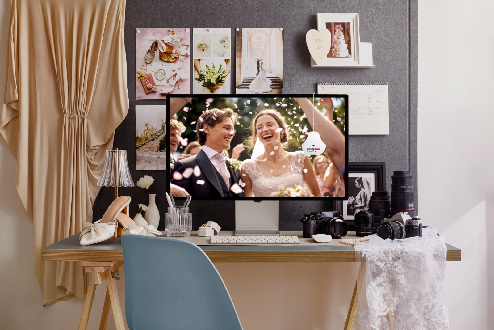 Datacolor Spyder Pro SP2024pro Monitor Calibration Colorimeter w/ Device Preview