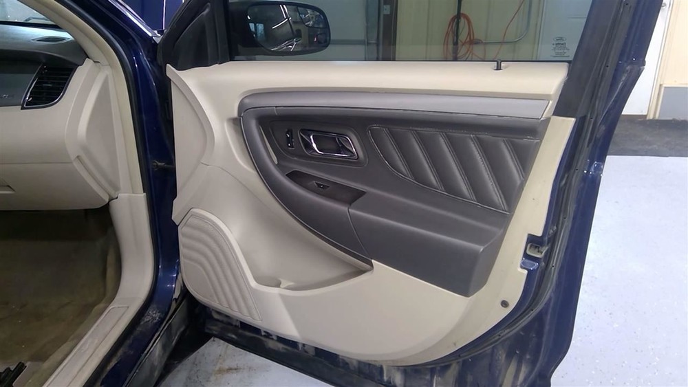 TAURUS 2012 High Mounted Stop Light 1650671