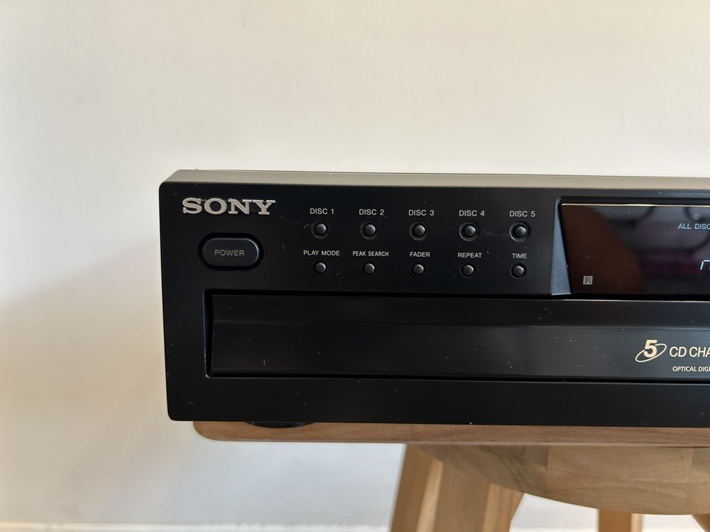 Sony 5 Disc CD Player Changer Carousel With Remote Tested Works